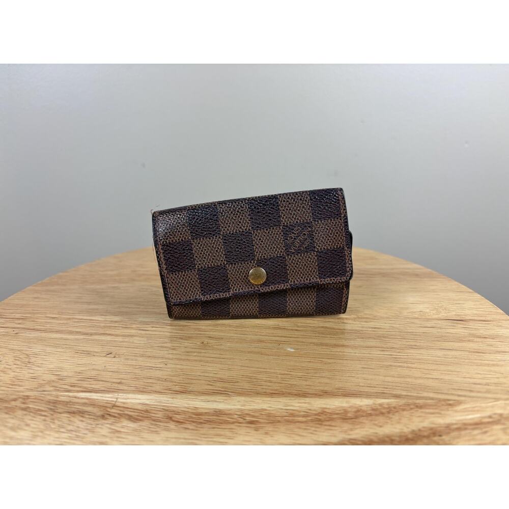 Authentic Louis Vuitton Damier Ebene 6 Key Case